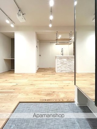 東京都中野区本町６丁目[1LDK/41.43m2]の玄関