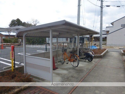 ヴィラ　アンソレイエⅢ[2DK/44.82m2]の共用部3