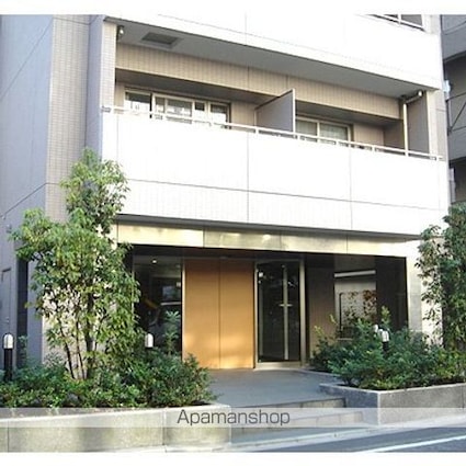 東京都新宿区水道町[1R/27.05m2]の外観2