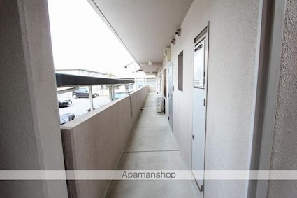香川県高松市松縄町[2LDK/60.97m2]の共用部1