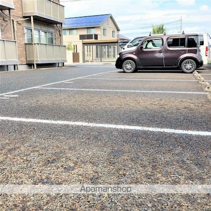 滋賀県甲賀市甲南町深川[1LDK/40.33m2]の駐車場4