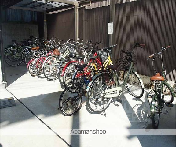 ウイングウッド東山の外観写真