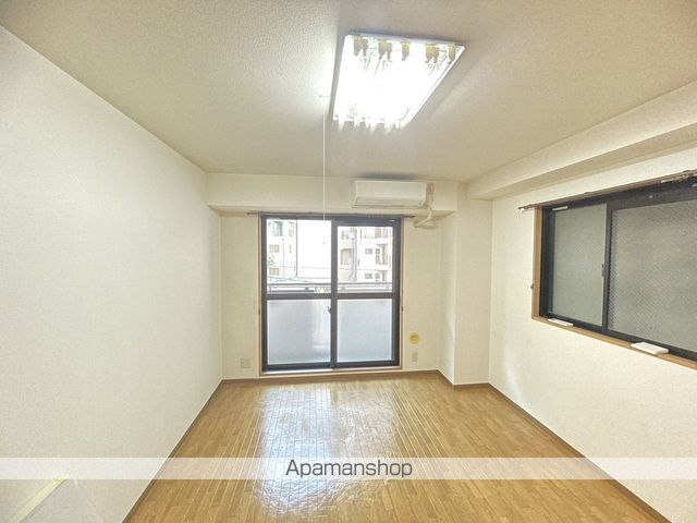 キャッスル大手町の内装写真