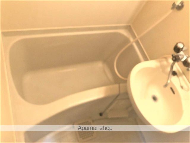 COZONEの内装写真