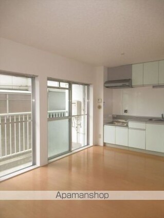 和歌山県和歌山市本町７丁目[1LDK/36.45m2]のリビング・居間