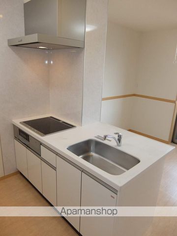 武蔵村山市 2階建 築15年の内装写真