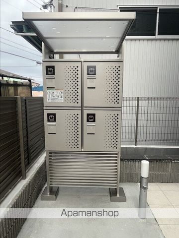 エモシオンIIの内装写真