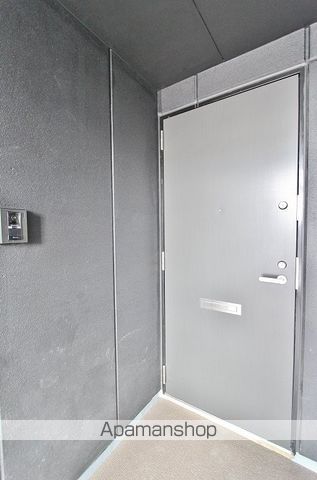 ピース・レジーナの玄関写真