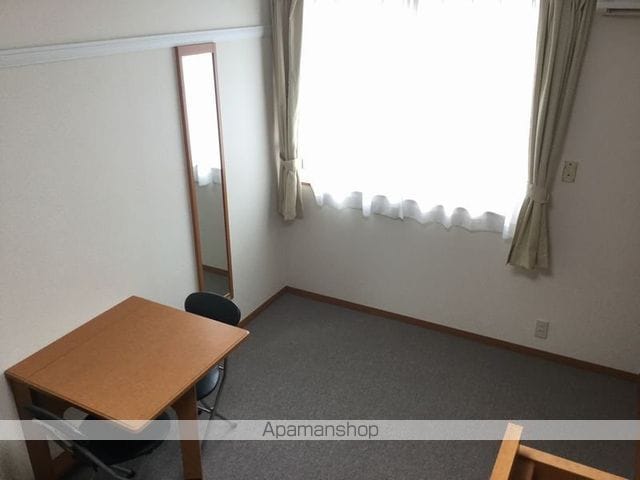 レオパレスコート シンタグマの内装写真