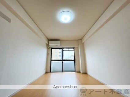 愛媛県松山市中村３丁目[1DK/24.79m2]の内装1