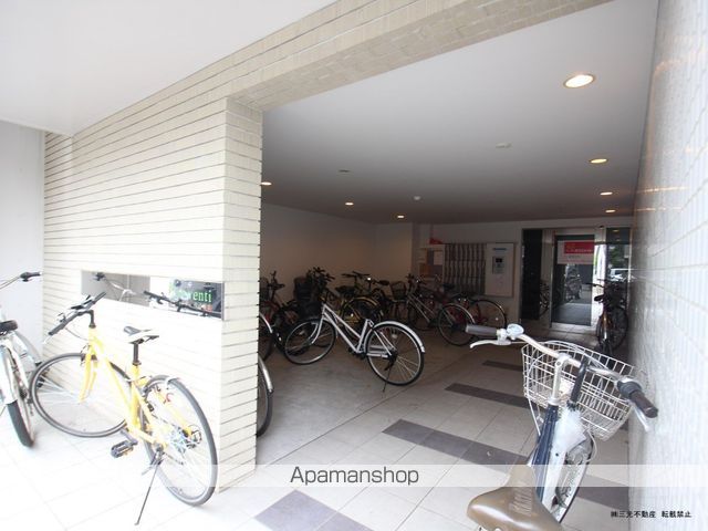 TREVENTI美術館西の玄関写真