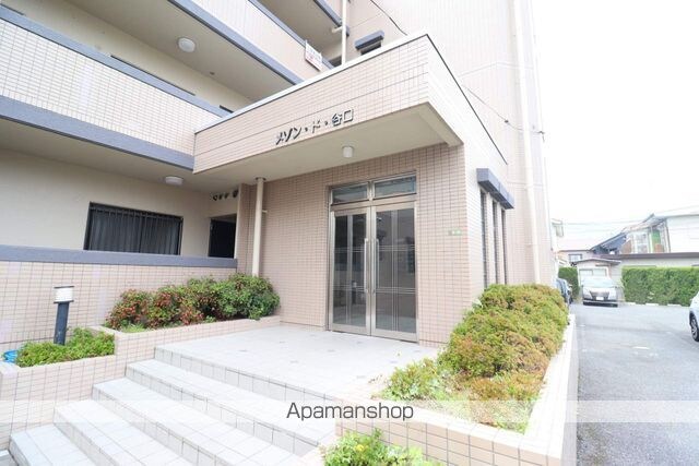 広島県広島市佐伯区皆賀４丁目[3LDK/64.58m2]のエントランス