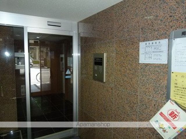 エステラ南3条館Aの玄関写真