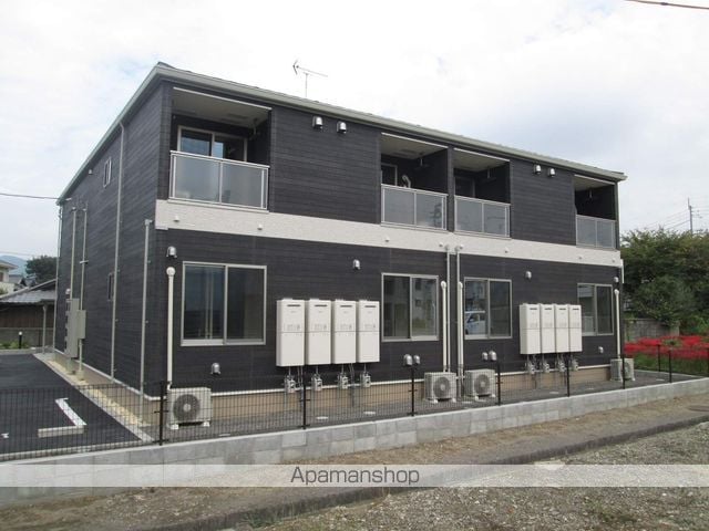 ＪＲ予讃線 川之江駅 バス乗車時間：10分 最寄りバス停で下車 徒歩5分 2階建 築9年の外観写真