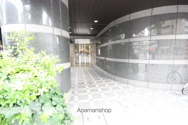 コンフォートNビルの玄関写真