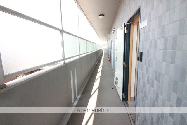 ASTELA本町の玄関写真