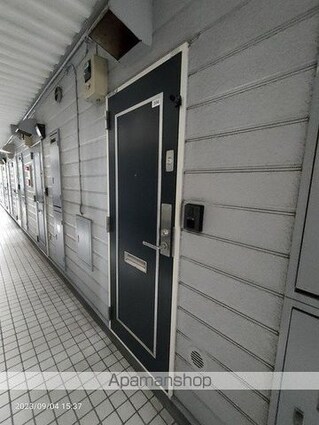 東京都江戸川区本一色３丁目[1K/14.2m2]のエントランス1
