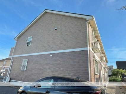 ヴィラ　アンソレイエⅢ[2DK/44.82m2]の外観3