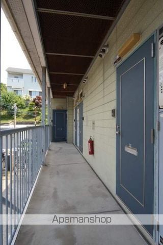 プティメゾン花屋敷の玄関写真