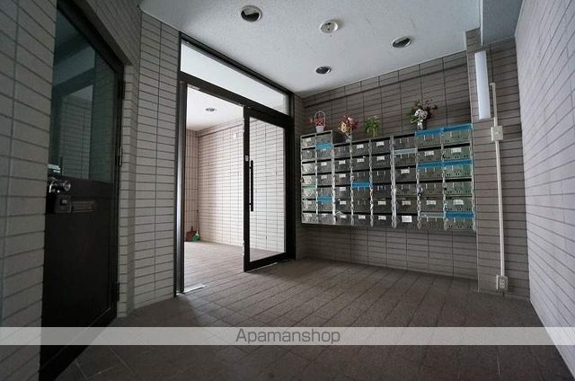 ブランシェ竹栄の玄関写真