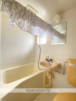 ローズガーデン（本町）[1R/18.6m2]のバス