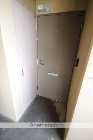 レスポワール池田の玄関写真