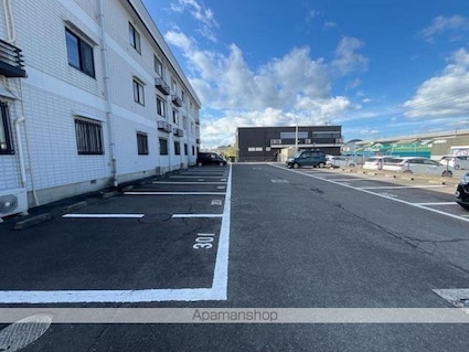 カトレア・メサⅡ[2LDK/55m2]の駐車場