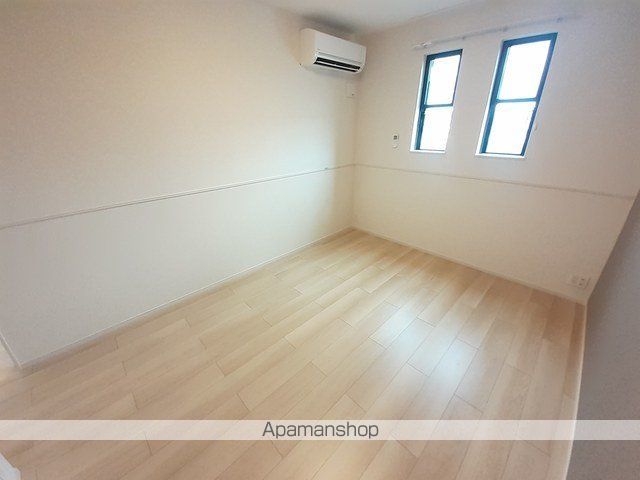 シャンベルジュ 依井Iの内装写真