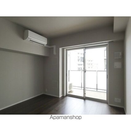 ＬＩＢＲ　ＧＲＡＮＴ　西新宿ＥＡＳＴ[1K/25.37m2]のリビング・居間