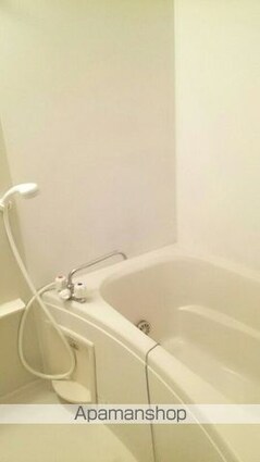 プラシード[2LDK/58.86m2]のバス