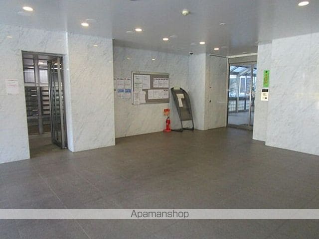 文京グリーンコートビュータワー本駒込の玄関写真