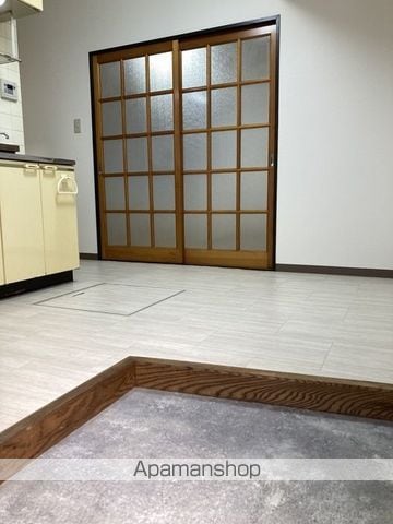 メゾンペルマナントの内装写真