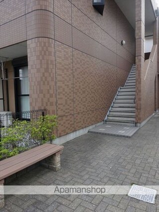 和歌山県和歌山市南出島[1K/24.75m2]のエントランス3