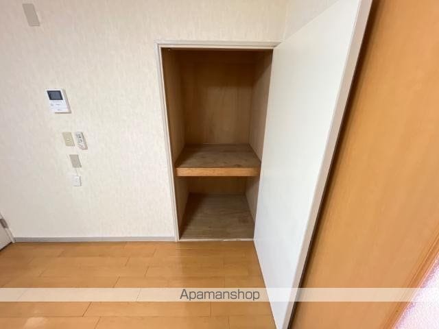フラワーポリス咲の内装写真