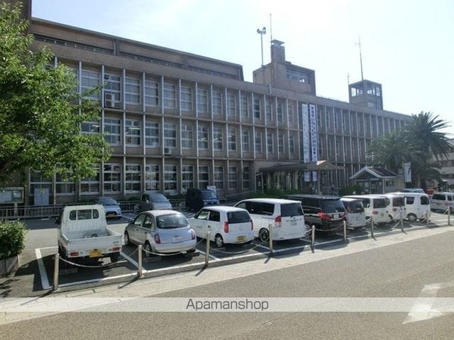グランパルク・コーズの周辺写真