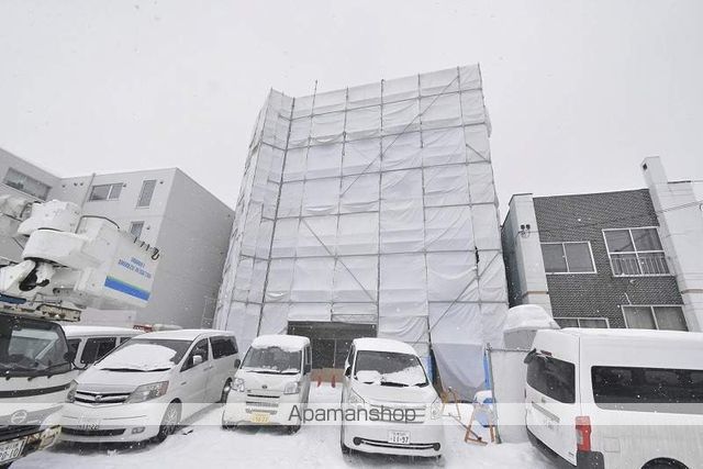 アールズ・コート平岸の外観写真