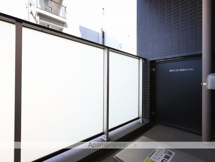 ＬＯＶＩＥ麻布十番[1R/25.51m2]のバルコニー