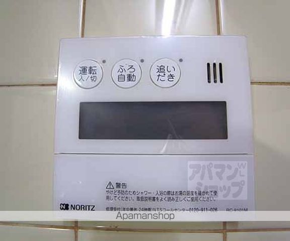 西野山欠ノ上町貸家の内装写真