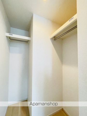 ホワイトメゾン新栄の内装写真