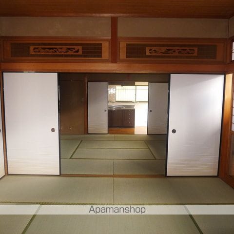 須堯様貸家の内装写真