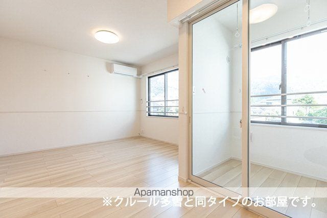 プリマ オランジェの内装写真