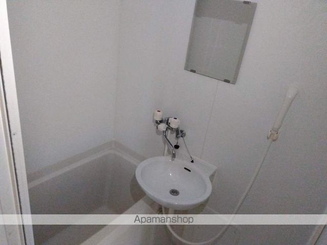 レオパレスデュ エヴァンジイルの内装写真