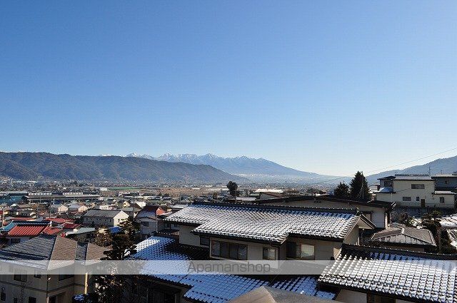 ビュー諏訪湖の森の内装写真