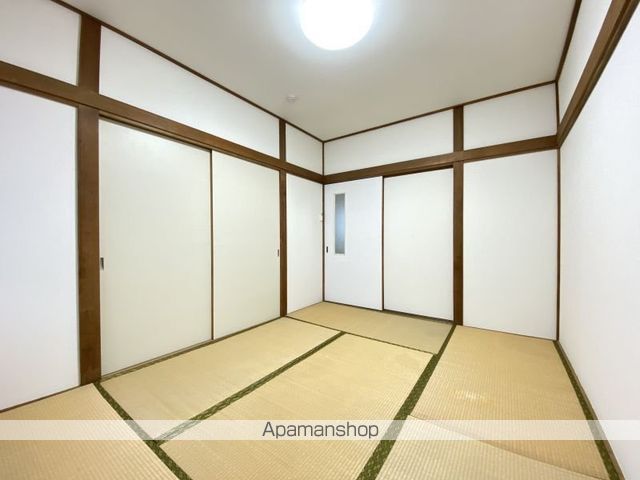 中央マンション1号棟の内装写真