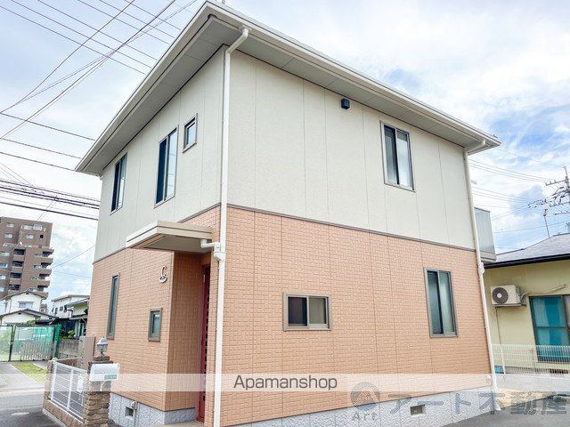 伊予鉄道郡中線 鎌田駅 徒歩8分 2階建 築21年の外観写真