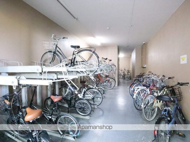 プレサンス名古屋城前の外観写真