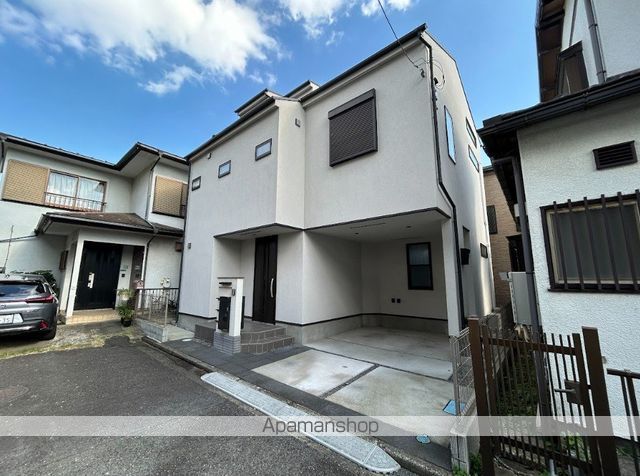 上鶴間本町6丁目戸建ての外観写真
