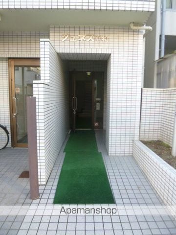 ジュネス平松の玄関写真