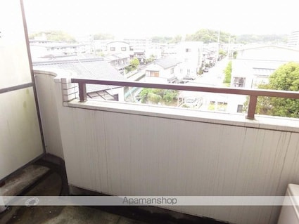 ジョイフル若草[1K/26.4m2]のバルコニー