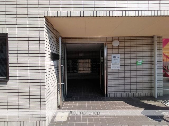 M’プラザ城東五番館の玄関写真
